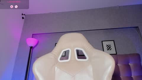 Snapshot of charlotterussel chatting on 13, 12, 2024 charlotterussel online show from 13, 12, 2024