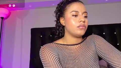 Snapshot of charlotterussel chatting on 22, 12, 2024 charlotterussel online show from 22, 12, 2024