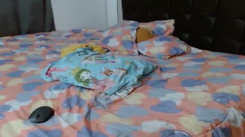 Snapshot of charlottesluthot chatting on 27, 12, 2024 charlotte online show from 27, 12, 2024