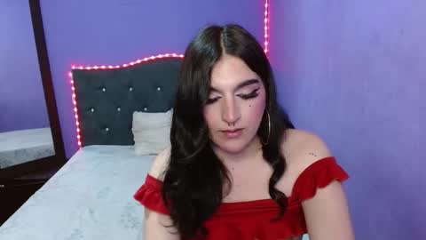 Snapshot of charlotteturners chatting on 5, 2, 2025 VALERIA online show from 5, 2, 2025