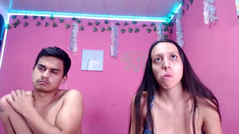 Snapshot of charly_emily chatting on 11, 9, 2025 charly_emily online show from 11, 9, 2025