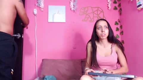 Snapshot of charly_emily chatting on 24, 9, 2025 charly_emily online show from 24, 9, 2025