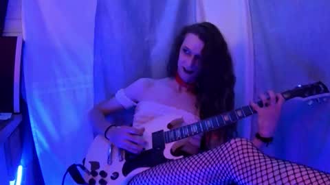 charly dest online show from 3, 11, 2025