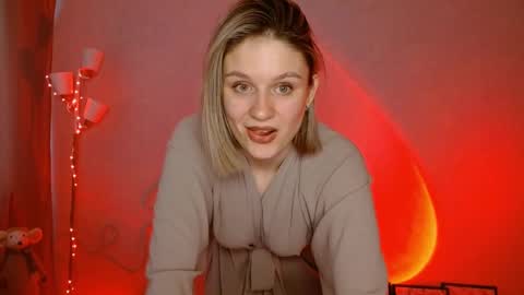 Michelle  online show from 14, 1, 2025