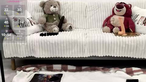charmvanesa online show from 13, 9, 2025