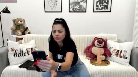 charmvanesa online show from 21, 9, 2025