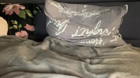 Snapshot of chase_vicky chatting on 30, 9, 2025 Vicky online show from 30, 9, 2025