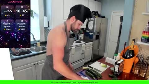 Snapshot of chasemason20 chatting on 7, 3, 2025 Onlyfans chasingfit Instagram the arguer Twitter chasingfitOF online show from 7, 3, 2025