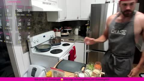 Snapshot of chasemason20 chatting on 22, 11, 2025 Onlyfans chasingfit Instagram the arguer Twitter chasingfitOF online show from 22, 11, 2025