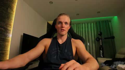 Snapshot of chasereed_ chatting on 27, 11, 2025 Chase Reed online show from 27, 11, 2025