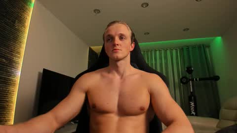 Snapshot of chasereed_ chatting on 3, 12, 2025 Chase Reed online show from 3, 12, 2025