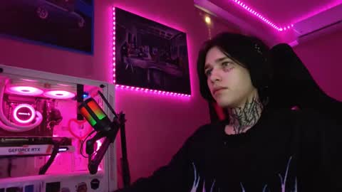 Snapshot of chasxr chatting on 4, 3, 2025 Ryan online show from 4, 3, 2025