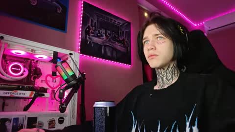 Snapshot of chasxr chatting on 4, 3, 2025 Ryan online show from 4, 3, 2025