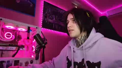 Snapshot of chasxr chatting on 7, 3, 2025 Ryan online show from 7, 3, 2025