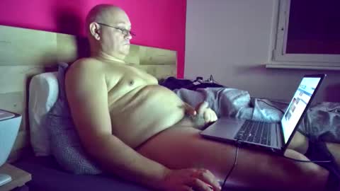 Egor Skornyakov online show from 15, 11, 2025