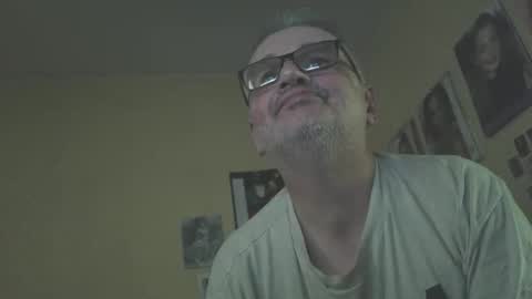 Snapshot of chatubatelee555 chatting on 14, 9, 2025 lee online show from 14, 9, 2025