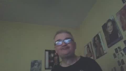 Snapshot of chatubatelee555 chatting on 18, 9, 2025 lee online show from 18, 9, 2025