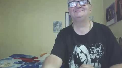 Snapshot of chatubatelee555 chatting on 7, 10, 2025 lee online show from 7, 10, 2025