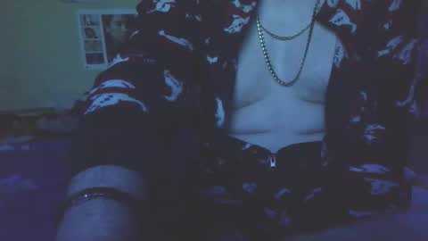 Snapshot of chatubatelee555 chatting on 23, 10, 2025 lee online show from 23, 10, 2025