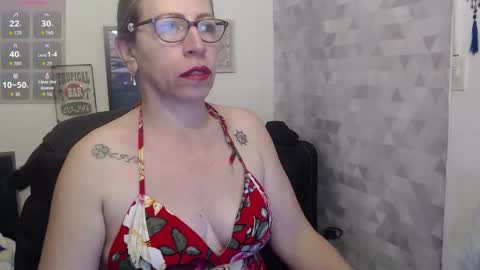 Snapshot of chayla_ruiz chatting on 17, 9, 2025 CHAYLA VICTORIA RUIZ online show from 17, 9, 2025