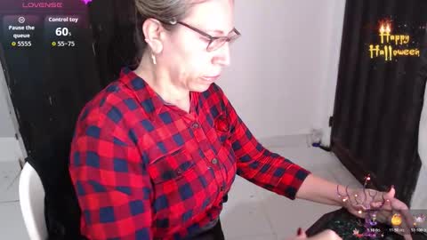 Snapshot of chayla_ruiz chatting on 5, 11, 2025 CHAYLA VICTORIA RUIZ online show from 5, 11, 2025