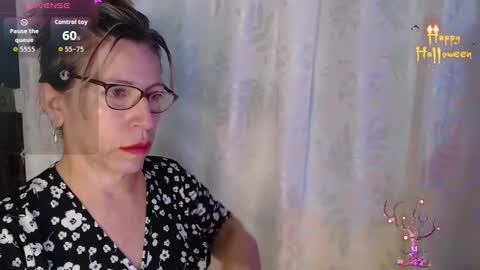 Snapshot of chayla_ruiz chatting on 20, 11, 2025 CHAYLA VICTORIA RUIZ online show from 20, 11, 2025