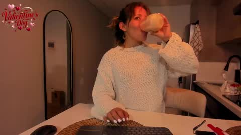 Snapshot of cheek_chic12 chatting on 15, 2, 2025 Regina Phalange online show from 15, 2, 2025