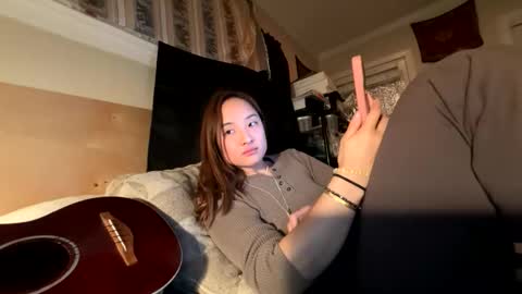 chellybear101 online show from 15, 2, 2026