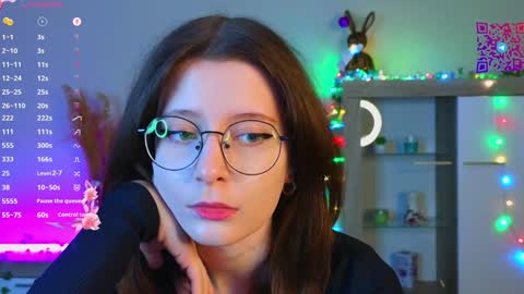 Mona online show from 17, 12, 2024