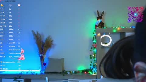 Mona online show from 30, 1, 2025