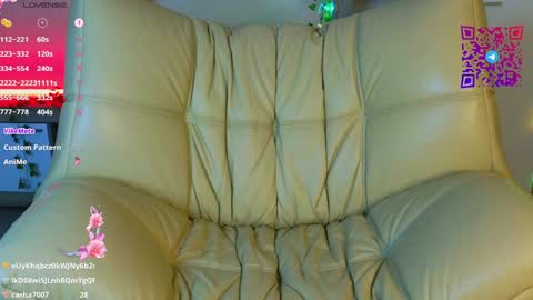 Mona online show from 6, 2, 2025