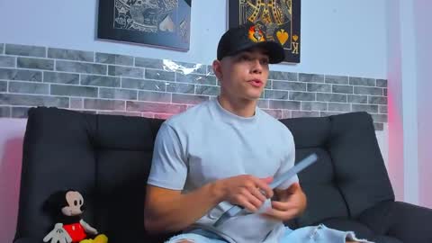 Snapshot of chepe_fit chatting on 28, 1, 2025 chepe vause online show from 28, 1, 2025