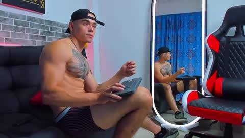 Snapshot of chepe_fit chatting on 23, 2, 2025 chepe vause online show from 23, 2, 2025