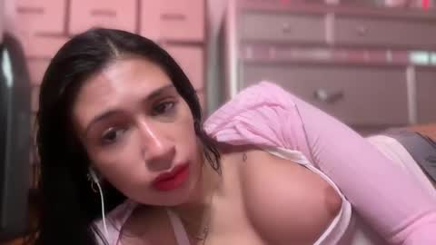 cherliecarmen online show from 27, 1, 2025
