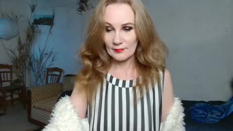 Snapshot of cherry_blossomsx chatting on 6, 2, 2026 thanks guys see you tomorrow online show from 6, 2, 2026