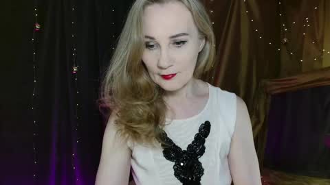 Snapshot of cherry_blossomsx chatting on 5, 3, 2026 thanks guys see you tomorrow online show from 5, 3, 2026