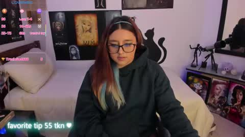 Snapshot of cherry_blushh chatting on 20, 11, 2025 cherry_blushh online show from 20, 11, 2025