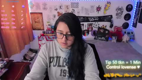 cherry_blushh online show from 19, 3, 2026