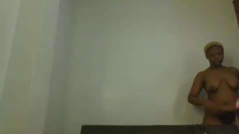 Snapshot of cherry_charm1 chatting on 21, 2, 2026 Fafa online show from 21, 2, 2026