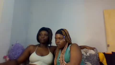 Snapshot of cherry_charm1 chatting on 23, 3, 2026 Fafa online show from 23, 3, 2026