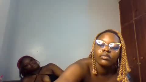 Snapshot of cherry_charm1 chatting on 28, 3, 2026 Fafa online show from 28, 3, 2026