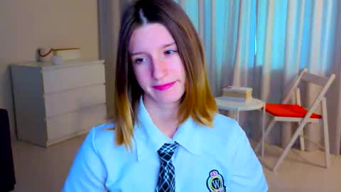 cherry_fellya online show from 2, 10, 2025