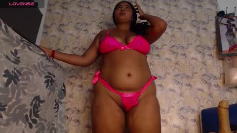 Snapshot of cherry_guerrera chatting on 22, 11, 2025 Ask me online show from 22, 11, 2025