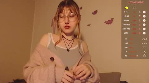 Cheryl online show from 12, 11, 2025