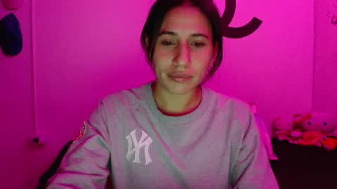 Nezumy Rey  online show from 22, 1, 2025