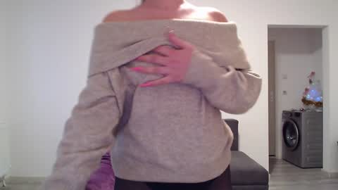 Sherry online show from 23, 12, 2024