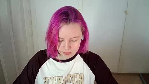 Snapshot of cherrybaby_0 chatting on 28, 2, 2026 cherrybaby_0 online show from 28, 2, 2026