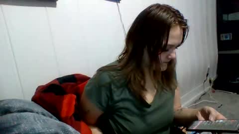 Snapshot of cherrybomb454 chatting on 28, 11, 2025 cherrybomb454 online show from 28, 11, 2025