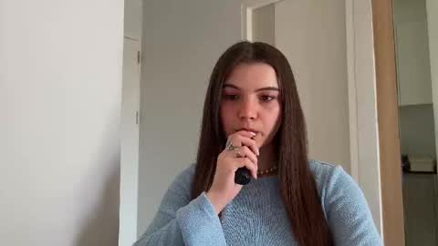 Lina online show from 3, 12, 2024