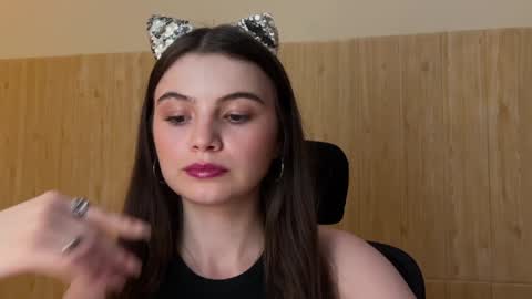 Lina online show from 30, 1, 2025